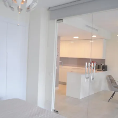 Apartamento Vanian Gardens דירה *